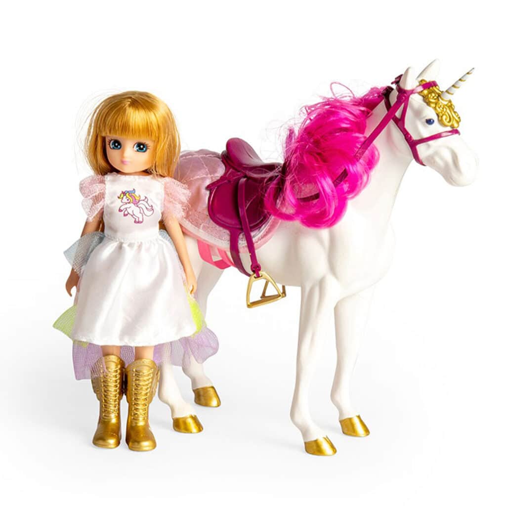 Lottie-Puppe-Unicorn-Dress-Up-Set-mit-Einhorn-05